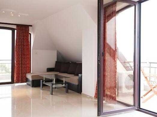 Silistar Hotel 雷佐沃 外观 照片